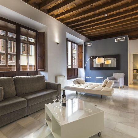 גרנדה Elvira Suites מראה חיצוני תמונה