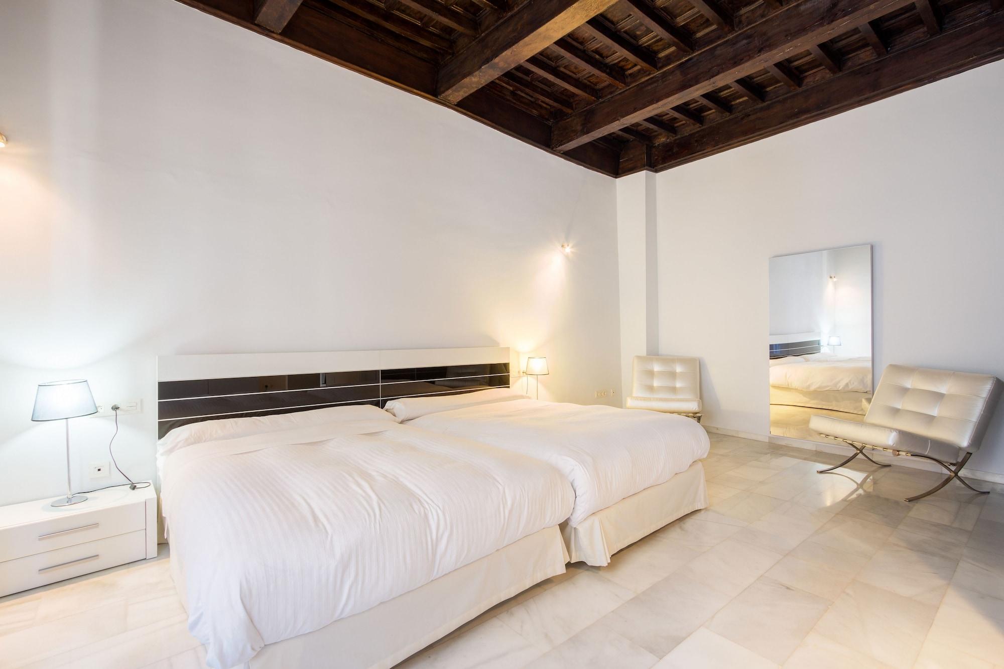 גרנדה Elvira Suites מראה חיצוני תמונה