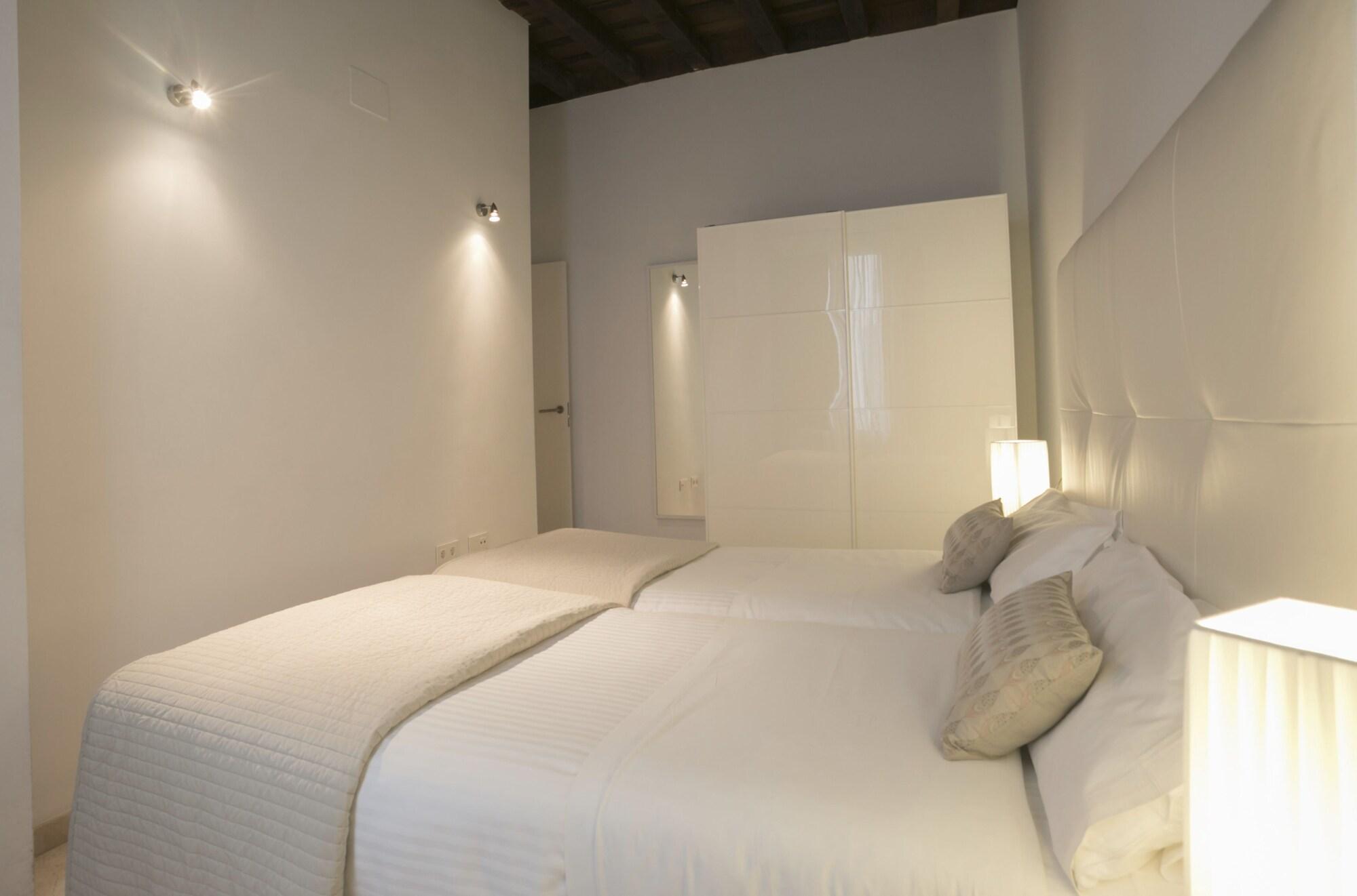 גרנדה Elvira Suites מראה חיצוני תמונה