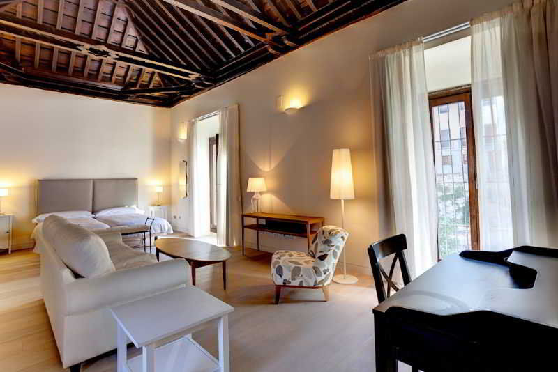 גרנדה Elvira Suites מראה חיצוני תמונה