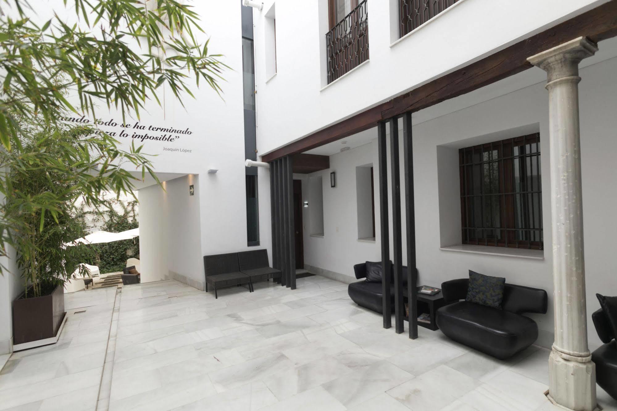 גרנדה Elvira Suites מראה חיצוני תמונה